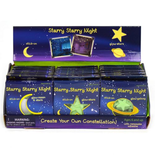 Självlysande planeter, månar och stjärnor. Paket med 24 stycken glow in the dark figurer för att göra en egen självlysande stjärnhimmel i barnrummet. Köp glow in the dark stjärnor på LillaFilur.se