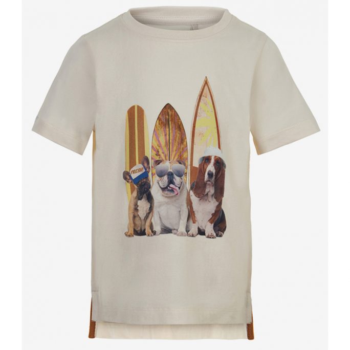 T shirt barn med roligt tryck med hundar och surfbrädor. Köp barnkläder med tryck på LillaFilur.se