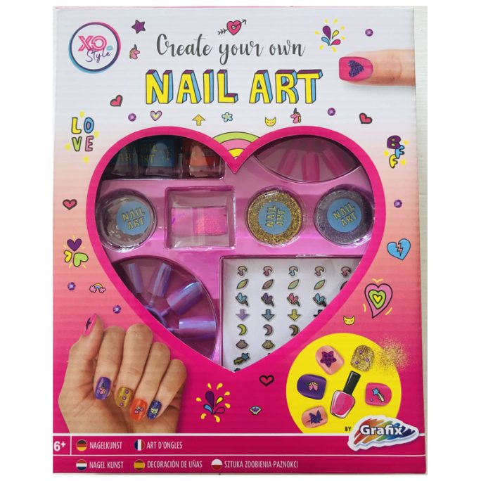 Paket med lösnaglar barn och nagelstickers, glitter och nagellack.