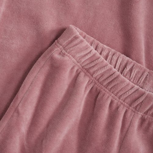 Velour barnkläder storlek 80, 86, 92, 98, 104. Velour kläder barn flicka finns till 1 år, 2 år, 3 år, 4 år. Velour set barn innehåller rosa velour byxor och rosa velour tröja.